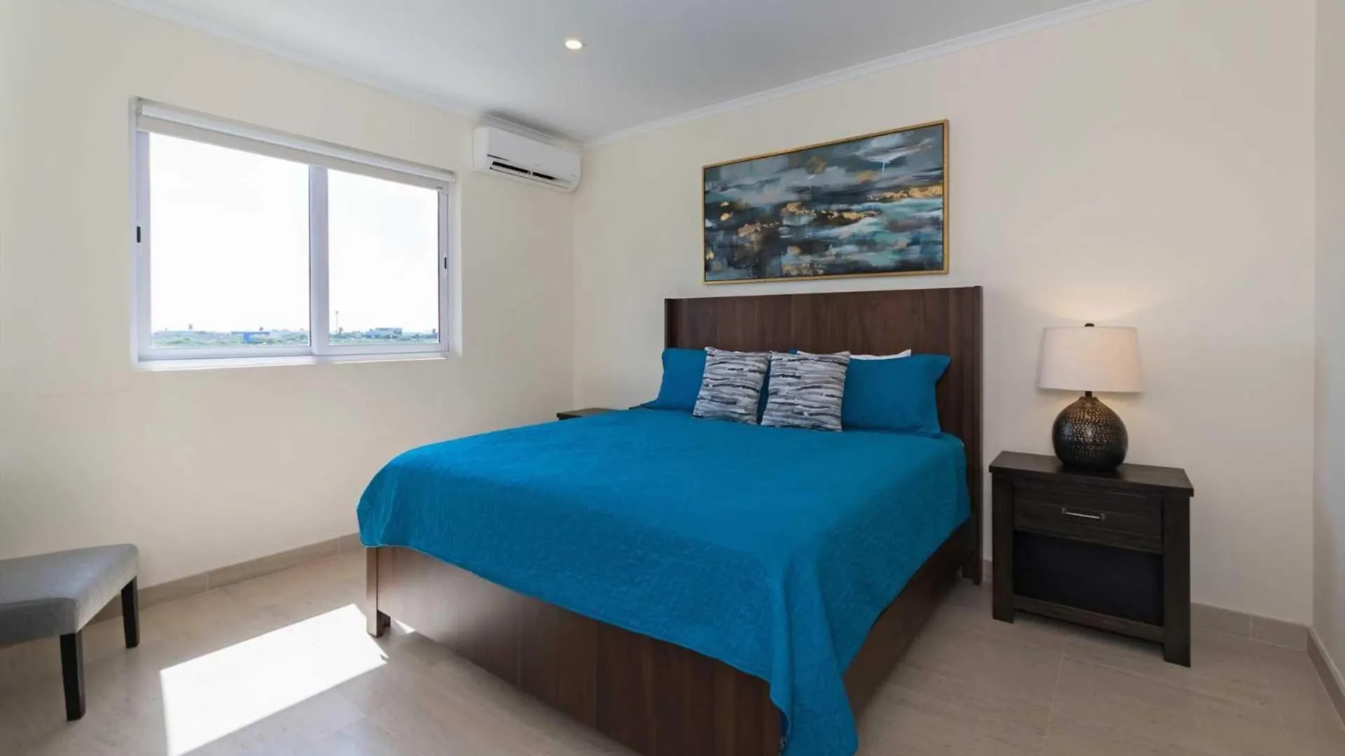 Dom wakacyjny Eaglebeach-Private Pool-Island Delights Townhome12 Palm Beach